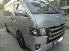 Toyota KDH 2006 Van