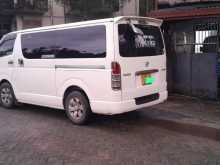 https://riyasewana.com/uploads/toyota-kdh-2006-209541912964.jpg