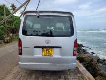 https://riyasewana.com/uploads/toyota-kdh-2006-2313111312322.jpg