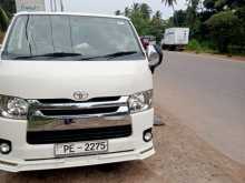 https://riyasewana.com/uploads/toyota-kdh-2006-2722123612144.jpg