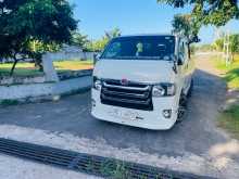 Toyota KDH 2006 Van