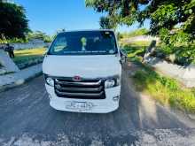Toyota KDH 2006 Van