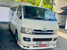 Toyota KDH 2007 Van