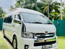 https://riyasewana.com/uploads/toyota-kdh-2007-206162912142.jpg