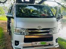 Toyota KDH 2007 Van