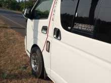 https://riyasewana.com/uploads/toyota-kdh-2008-210361812083.jpg