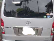 Toyota KDH 2009 Van