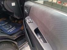 https://riyasewana.com/uploads/toyota-kdh-201-102325596725.jpg