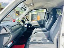 https://riyasewana.com/uploads/toyota-kdh-201-1310313724912.jpg