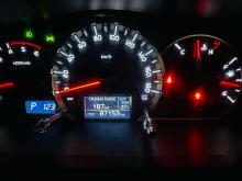 https://riyasewana.com/uploads/toyota-kdh-201-131122246515.jpg