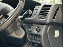 https://riyasewana.com/uploads/toyota-kdh-201-1415053224291.jpg