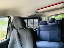 https://riyasewana.com/uploads/toyota-kdh-201-14200444946.jpg