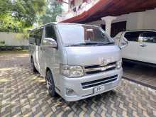https://riyasewana.com/uploads/toyota-kdh-201-142249324042.jpg