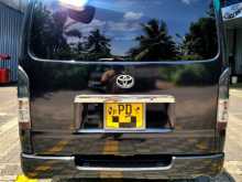 https://riyasewana.com/uploads/toyota-kdh-201-1492215644.jpg