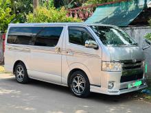 https://riyasewana.com/uploads/toyota-kdh-201-1512003524812.jpg