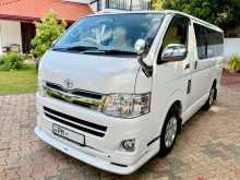 https://riyasewana.com/uploads/toyota-kdh-201-151321024472.jpg