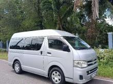 https://riyasewana.com/uploads/toyota-kdh-201-181129396512.jpg