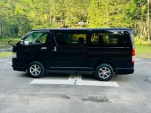 https://riyasewana.com/uploads/toyota-kdh-201-1914123417606.jpg