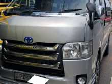 Toyota KDH 201 2008 Van