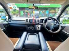https://riyasewana.com/uploads/toyota-kdh-201-2011-111203012733.jpg