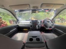 https://riyasewana.com/uploads/toyota-kdh-201-201102166894.jpg