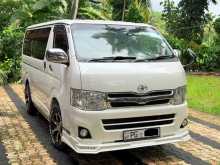 https://riyasewana.com/uploads/toyota-kdh-201-2013-112340812162.jpg