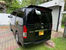 https://riyasewana.com/uploads/toyota-kdh-201-2014-1711073012193.jpg