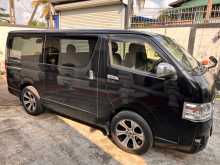 https://riyasewana.com/uploads/toyota-kdh-201-2014-917471912702.jpg