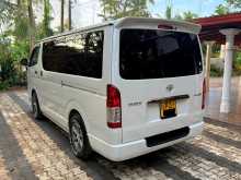 https://riyasewana.com/uploads/toyota-kdh-201-2015-1420143512754.jpg