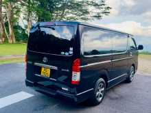 https://riyasewana.com/uploads/toyota-kdh-201-2015-1914114312262.jpg