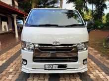 Toyota KDH 201 Super GL 2015 Van