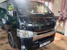 Toyota Kdh 201 2015 Van