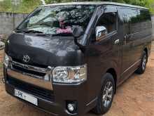 Toyota KDH 201 Super GL 2016 Van