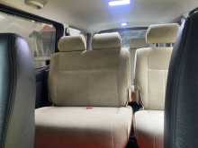https://riyasewana.com/uploads/toyota-kdh-201-2017-2010404212924.jpg