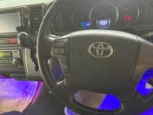 https://riyasewana.com/uploads/toyota-kdh-201-2017-2423094812524.jpg