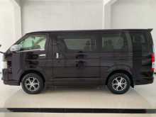 https://riyasewana.com/uploads/toyota-kdh-201-2017-288421012912.jpg