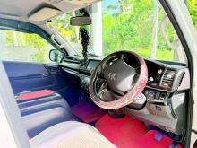 https://riyasewana.com/uploads/toyota-kdh-201-222201446315.jpg