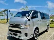 https://riyasewana.com/uploads/toyota-kdh-201-2713354522992.jpg