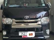 Toyota KDH 201 DARK PRIME 2015 Van