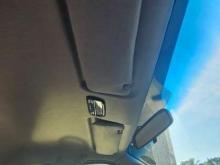 https://riyasewana.com/uploads/toyota-kdh-201-29719076704.jpg