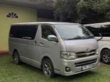 https://riyasewana.com/uploads/toyota-kdh-201-49043022203.jpg