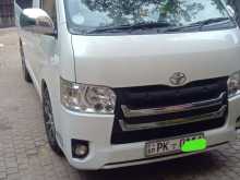 https://riyasewana.com/uploads/toyota-kdh-201-51119474622.jpg