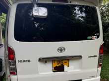 https://riyasewana.com/uploads/toyota-kdh-201-7204042666.jpg