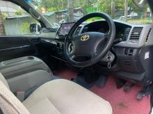 https://riyasewana.com/uploads/toyota-kdh-201-7915216696.jpg