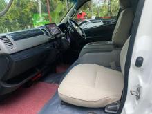 https://riyasewana.com/uploads/toyota-kdh-201-7915216795.jpg