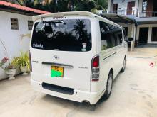 https://riyasewana.com/uploads/toyota-kdh-201-88274817102.jpg