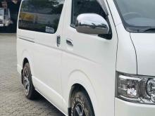 https://riyasewana.com/uploads/toyota-kdh-2010131224901.jpg