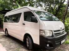 https://riyasewana.com/uploads/toyota-kdh-2011-271031334473.jpg