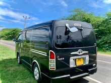 https://riyasewana.com/uploads/toyota-kdh-2011-410181012652.jpg