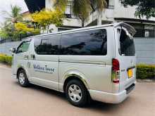 https://riyasewana.com/uploads/toyota-kdh-2013-1815181812943.jpg
